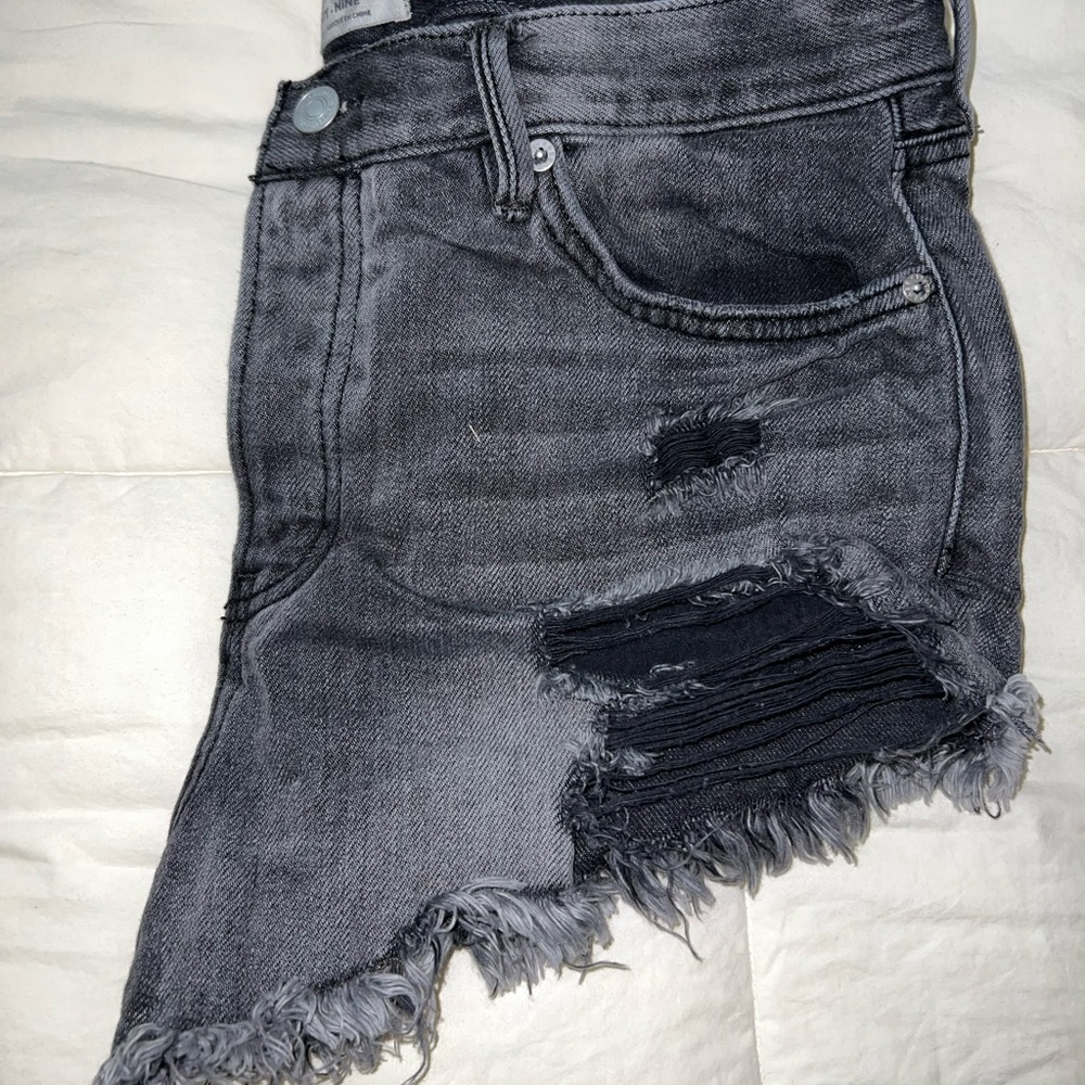 We the Free Black Cut Offs - Size 29 - Picture 3 of 5